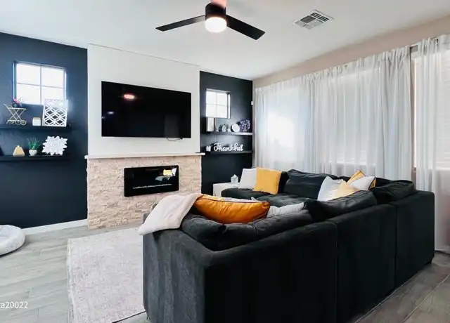 Property at 4733 W Fremont Rd, Laveen, AZ, 85339, 3 beds, 3 baths, [object Object]