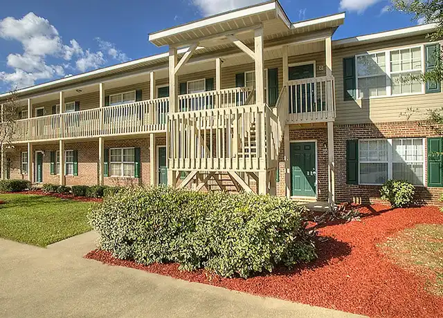 Property at The Retreat - 4203-21 Hewitt St, Greensboro, NC, 27407, 2 beds, 1-2 bath, [object Object]