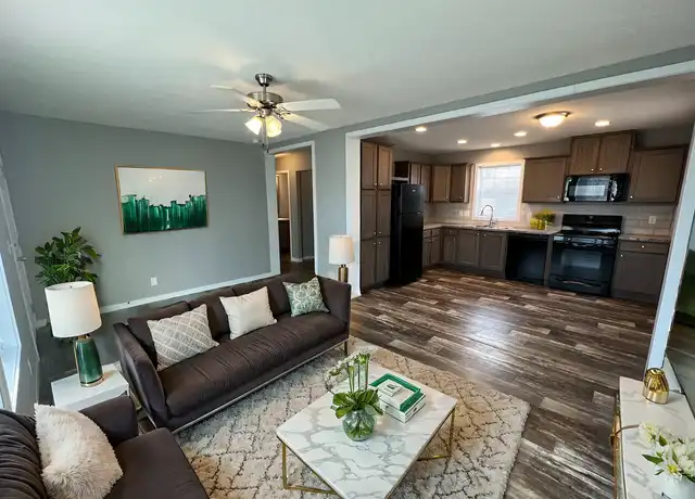 Property at 38033 Ducharme Dr Unit 604, Clinton Twp, MI, 48038, 2 beds, 2 baths, [object Object]