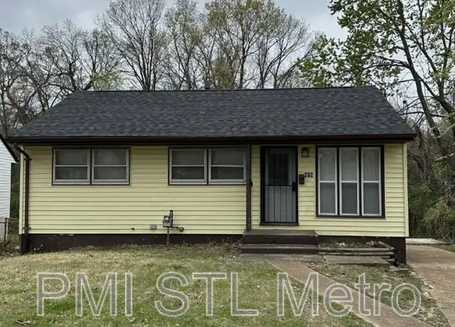 Property at 262 Estridge Rd, Saint Louis, MO, 63137, 4 beds, 1 bath, [object Object]