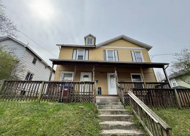 Property at 422 Reed St, Sharon, PA, 16146, 2 beds, 1 bath, [object Object]