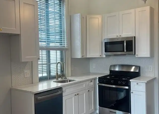 Property at 3438 40 Constance St, New Orleans, LA, 70115, 1 bed, 1 bath, [object Object]