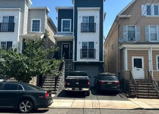 Property at 531 Franklin St, Elizabethport, NJ, 07206, 3 beds, 2 baths, [object Object]