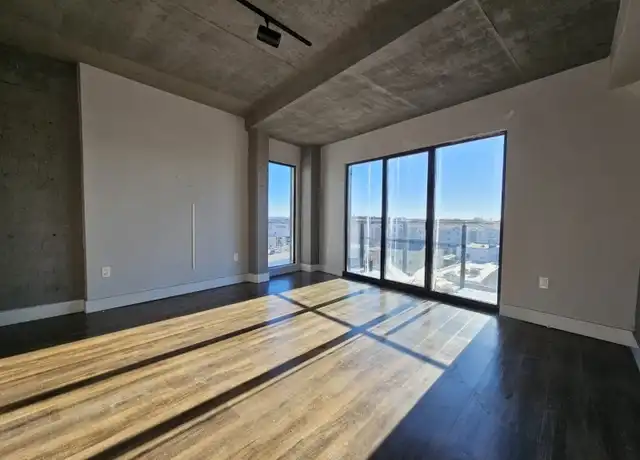 Property at 60 Elm St Unit 401, Newark, NJ, 07105, 2 beds, 1 bath, [object Object]