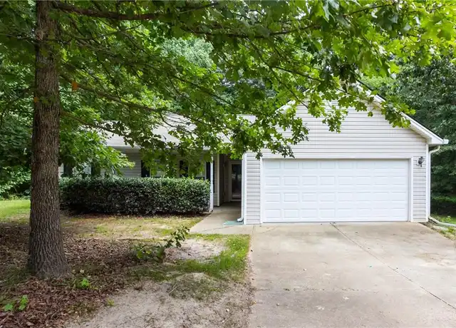 Property at 2804 James Henry Dr, Dacula, GA, 30019, 3 beds, 2 baths, [object Object]