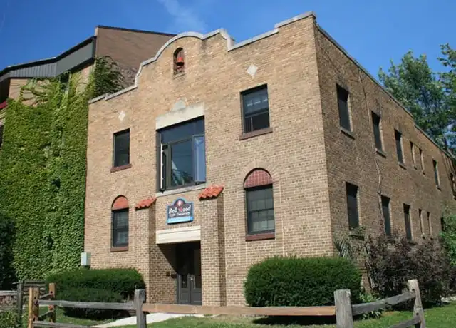 Property at 2104 University Ave, Madison, WI, 53726, 2 beds, 1 bath, [object Object]