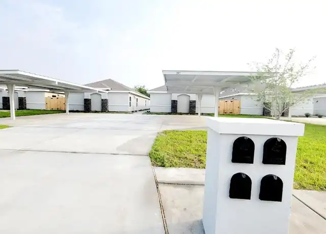 Property at 1917 Davenport St Unit 2, Weslaco, TX, 78596, 3 beds, 2 baths, [object Object]