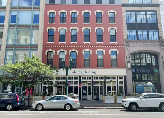 Property at 321 S Salina St Unit 302, Syracuse, NY, 13202, 1 bed, 1 bath, [object Object]