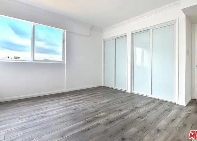 Property at 440 S Roxbury Dr #302, Beverly Hills, CA, 90212, 2 beds, 2 baths, [object Object]
