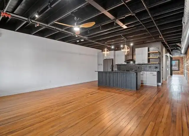 Property at 328-330 E Lamar St Unit 201, Sherman, TX, 75090, 2 beds, 2 baths, [object Object]