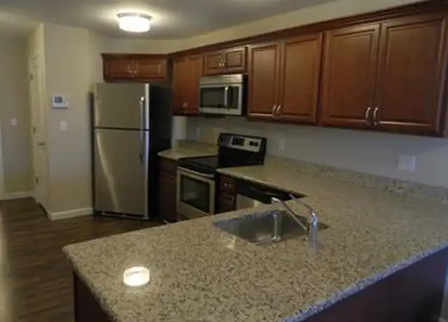 Property at 25 W Main St, Westborough, MA, 01581, 1 bed, 1 bath, [object Object]
