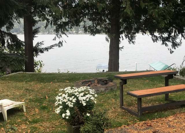 Photo of 17306 Lake View Blvd, Mount Vernon, WA 98274