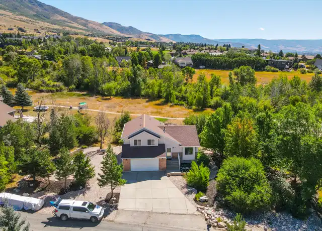 Property at 3778 N Patiosprings Dr, Eden, UT, 84310, 4 beds, 3 baths, [object Object]