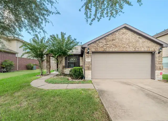 Property at 13113 Southern Creek Dr, Pearland, TX, 77584, 3 beds, 2 baths, [object Object]