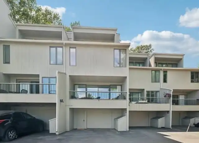 Property at 76 Mill Pond #76, North Andover, MA, 01845, 2 beds, 2.5 baths, [object Object]