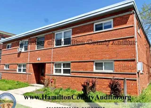 Property at 2 Spruce St Unit 3-2 Spruce, Elmwood Place, OH, 45216, 1 bed, 1 bath, [object Object]