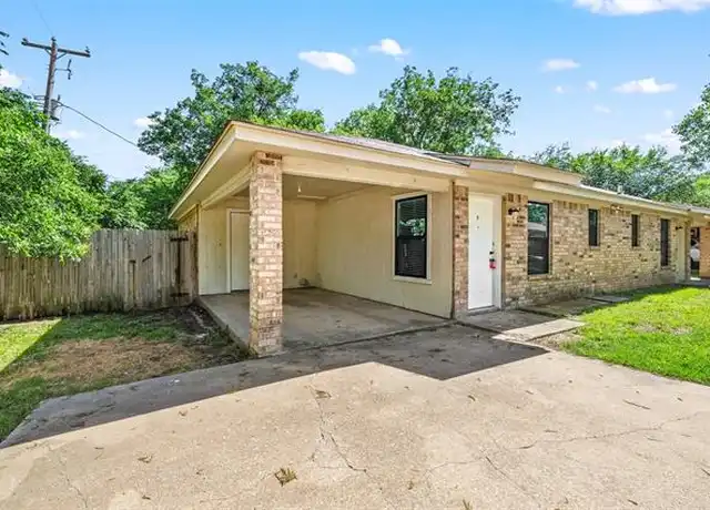 Property at 119 Del Rio Ave Unit D, Benbrook, TX, 76126, 2 beds, 1.5 baths, [object Object]