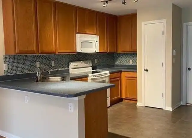 Property at 7717 Highchair Ln, Jacksonville, FL, 32210, 2 beds, 2.5 baths, [object Object]