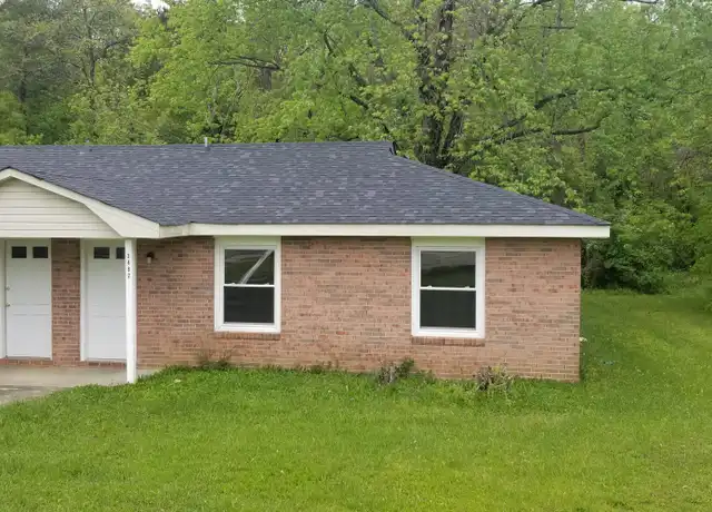 Property at 3482 Hartford St, Winston-Salem, NC, 27106, 2 beds, 1 bath, [object Object]