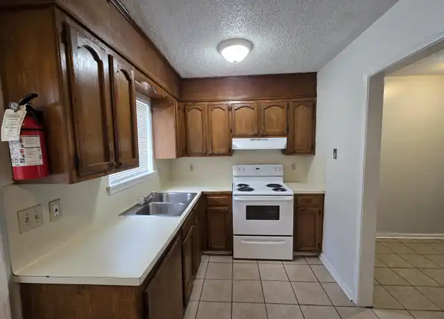 Property at 116 Oak Ridge Ave, Donaldsonville, LA, 70346, 2 beds, 1.5 baths, [object Object]
