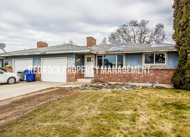 Property at 15313 E Broadway Ave, Veradale, WA, 99037, 4 beds, 2 baths, [object Object]