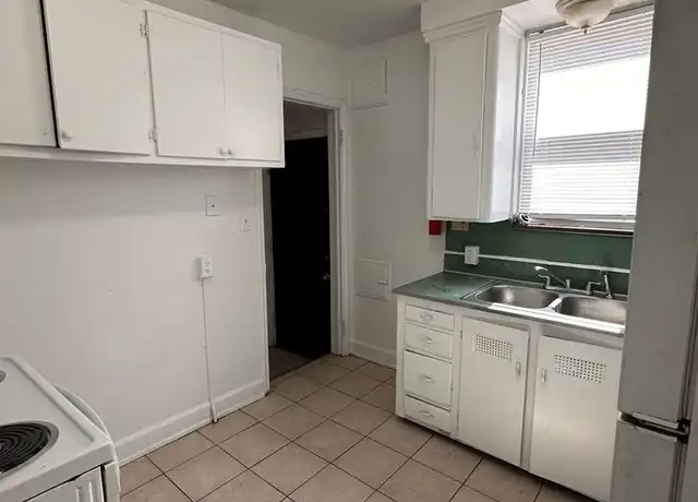 Property at 210 Perrin St, Ypsilanti, MI, 48197, 3 beds, 2 baths, [object Object]