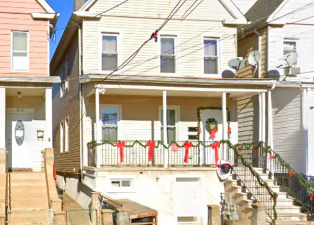 Property at 217 John St Unit 2, Elizabeth, NJ, 07202, 2 beds, 1 bath, [object Object]
