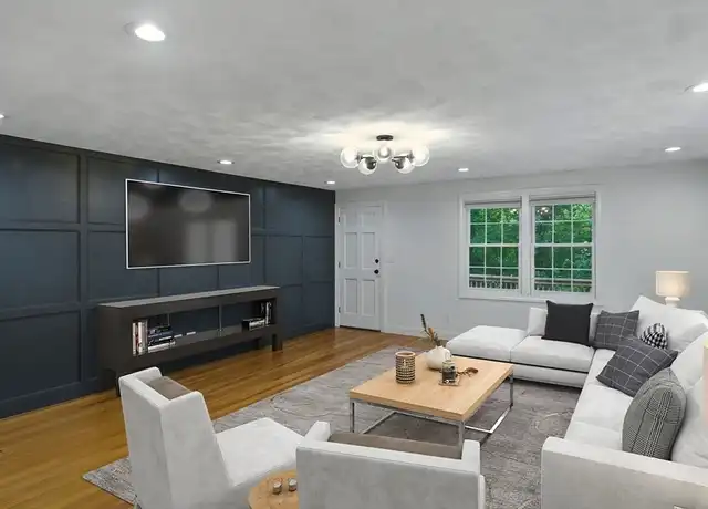 Property at 64 Lincoln Ave Unit 64, Lynnfield, MA, 01940, 2 beds, 1 bath, [object Object]