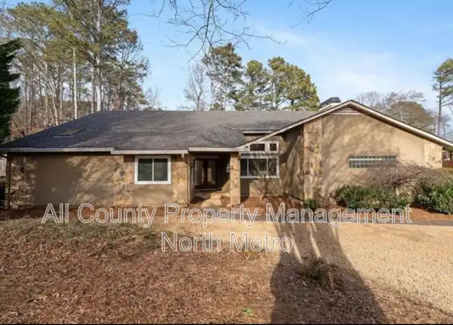 Property at 5215 Skidaway Dr, Alpharetta, GA, 30022, 4 beds, 2.5 baths, [object Object]