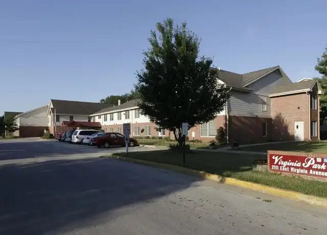 Property at 2111 E Virginia Ave, Des Moines, IA, 50320, 2 beds, 1 bath, [object Object]