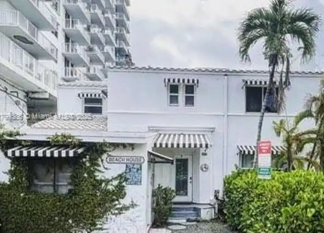 Property at 2811 Indian Creek Dr Unit B, Miami Beach, FL, 33140, 3 beds, 2 baths, [object Object]