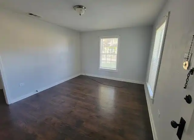 Property at 918 Preston St, Waco, TX, 76704, 3 beds, 1 bath, [object Object]