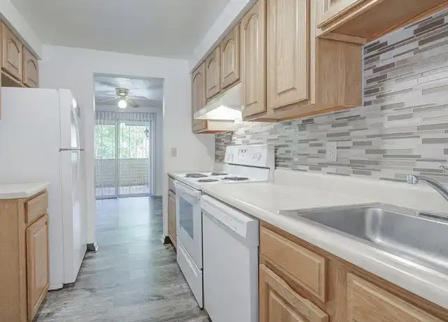 Property at Riverton Knolls Apartment and Townhomes - 312 Countess Dr, West Henrietta, NY, 14586, 1 bed, 1 bath, [object Object]