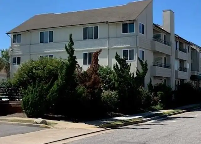 Property at 304 28th St #202, Virginia Beach, VA, 23451, 2 beds, 2 baths, [object Object]