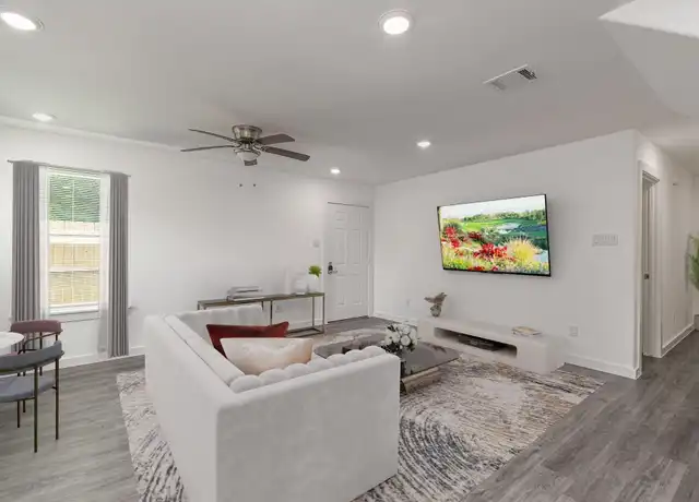 Property at 7802 Crestview Dr Unit A, Houston, TX, 77028, 3 beds, 2 baths, [object Object]
