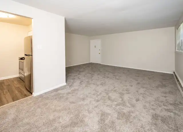 Property at 345 E County Line Rd Unit 109-G11, Hatboro, PA, 19040, 1 bed, 1 bath, [object Object]