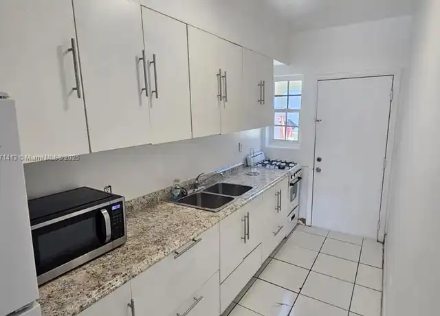 Property at 1921 Marseille Dr, Miami Beach, FL, 33141, 2 beds, 1 bath, [object Object]