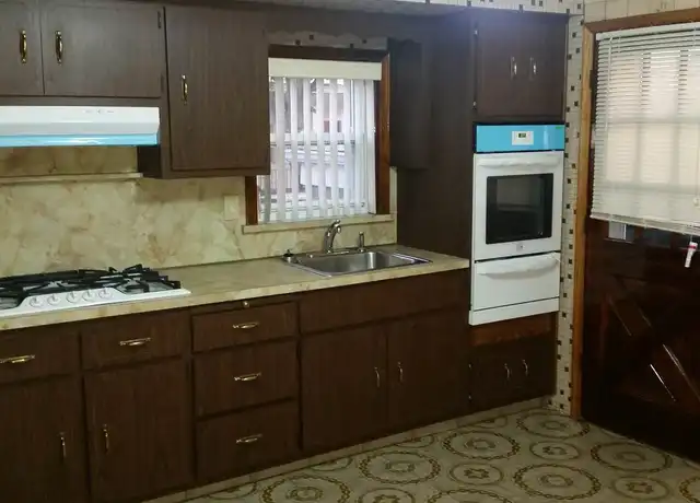 Property at 343 New York Ave Unit 1L, Jersey City, NJ, 07307, 1 bed, 1 bath, [object Object]