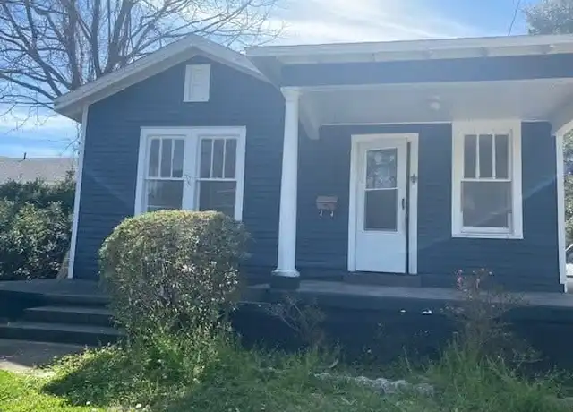 Property at 217 W Vine St, Opelousas, LA, 70570, 2 beds, 1 bath, [object Object]