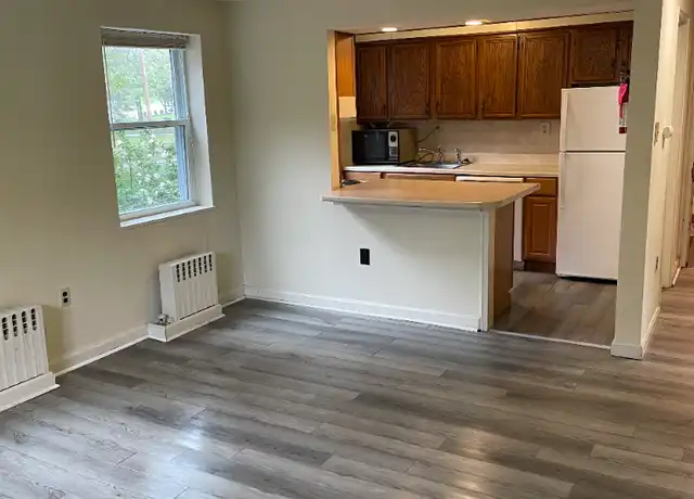 Property at 1014 S Pugh St, State College, PA, 16801, 2 beds, 1 bath, [object Object]