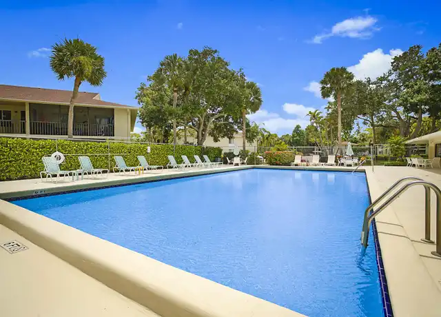 Property at 6568 Chasewood Dr Unit E, Jupiter, FL, 33458, 2 beds, 2 baths, [object Object]