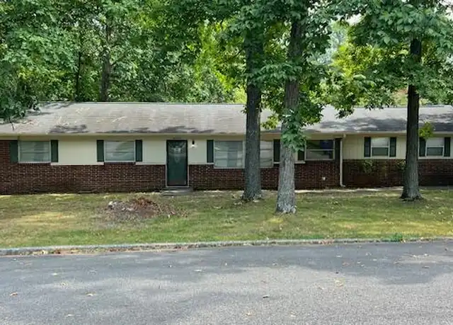 Property at 2400 Walnut Dr NW, Cleveland, TN, 37311, 3 beds, 2 baths, [object Object]