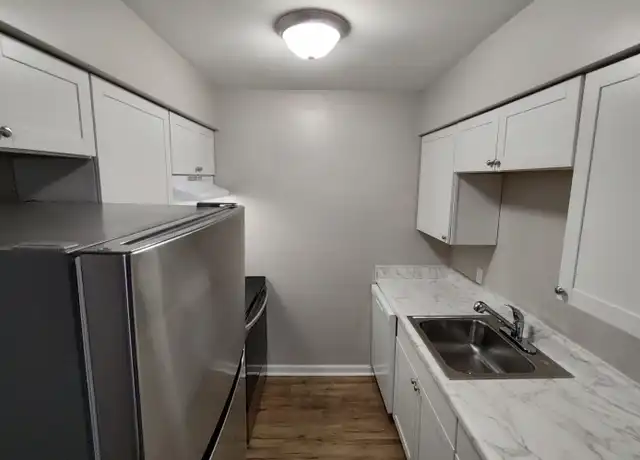 Property at 9528 4th Bay St, Norfolk, VA, 23518, 2 beds, 1 bath, [object Object]