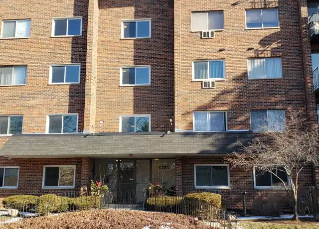Property at 4731 Saint Joseph Creek Rd Unit 2F, Lisle, IL, 60532, 2 beds, 2 baths, [object Object]