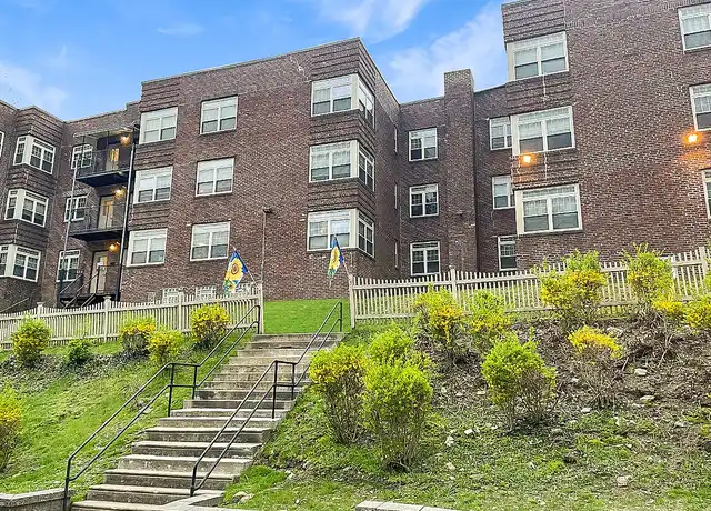 Property at Sedgwick Gardens - 440 W Sedgwick St, Philadelphia, PA, 19119, 1 bed, 1 bath, [object Object]