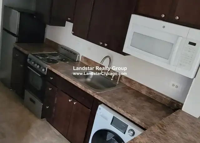 Property at 1735 W Bryn Mawr Ave Unit 18, Chicago, IL, 60660, 1 bed, 1 bath, [object Object]