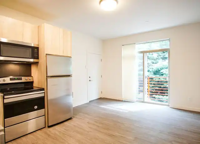Property at 1616 SE Insley St Unit 10, Portland, OR, 97202, 1 bed, 1 bath, [object Object]