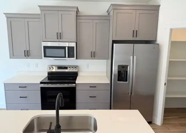Property at 2005 W 250 S, Hurricane, UT, 84737, 3 beds, 2.5 baths, [object Object]