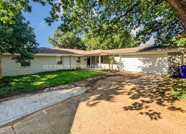 Property at 510 Slaughter Ln, Euless, TX, 76040, 4 beds, 2 baths, [object Object]