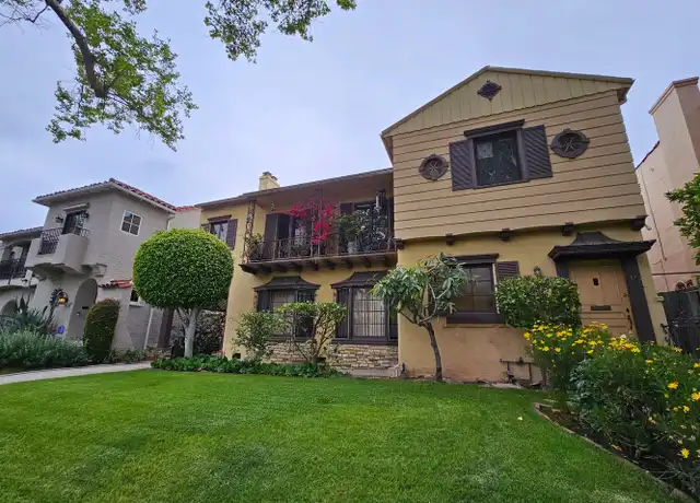 Property at 363 N Mansfield Ave Unit 361, Los Angeles, CA, 90036, 3 beds, 3 baths, [object Object]